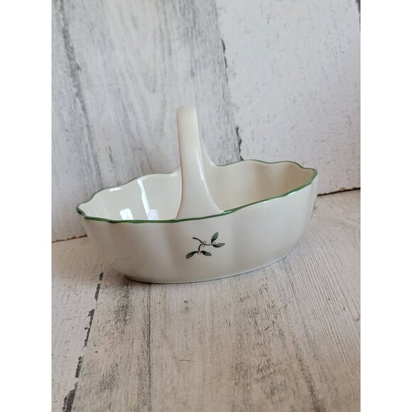 Spode Basket with handle 6" Vintage home‎ decor tree Mistletoe - Picture 2 of 6